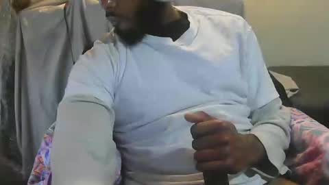 Snapshot of goatchocolate chatting on February 2025 11:33:02 PM goatchocolate online show from February 2025 11:33:02 PM