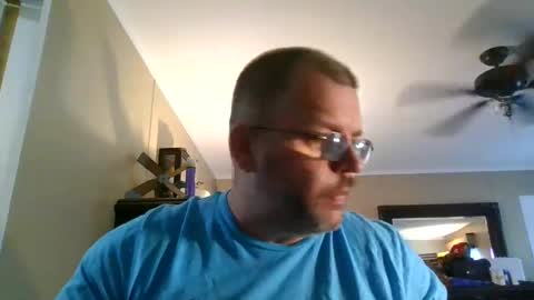 IDKIDCIDGAF online show from September 2025 04:21:01 PM