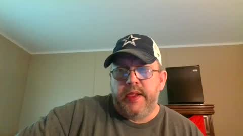 IDKIDCIDGAF online show from July 2026 04:11:01 PM