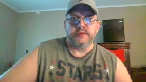 IDKIDCIDGAF online show from July 2026 04:32:02 PM