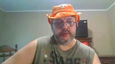 IDKIDCIDGAF online show from August 2026 03:32:02 PM
