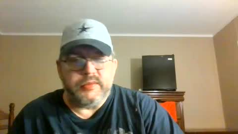 IDKIDCIDGAF online show from August 2026 03:23:02 AM