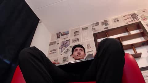 Snapshot of god_of_olympus1 chatting on December 2025 01:20:02 PM steven online show from December 2025 01:20:02 PM