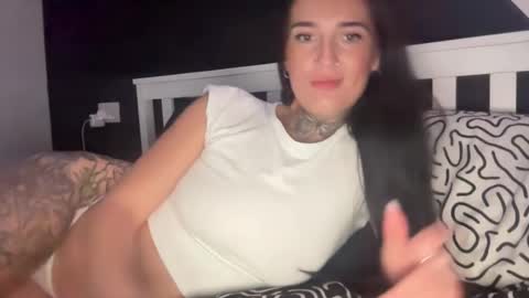 Cleo online show from November 2025 01:11:02 PM