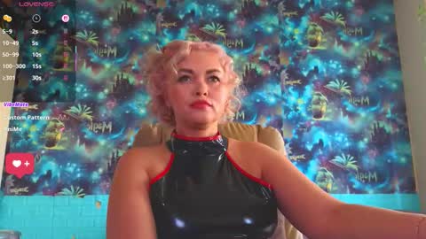Snapshot of goddess_isabella11 chatting on September 2025 03:50:02 AM Mrs. Isabella online show from September 2025 03:50:02 AM