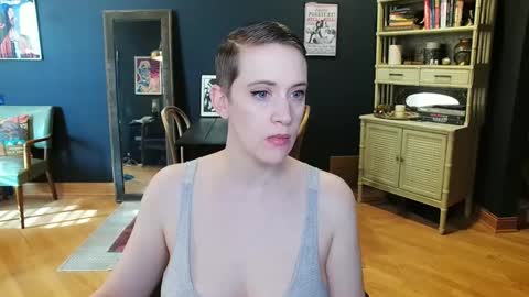 Snapshot of goddess_maeve_enix chatting on September 2025 09:31:02 PM Goddess Maeve Enix online show from September 2025 09:31:02 PM