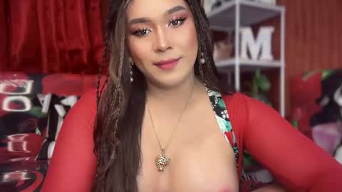Snapshot of goddess_marickx_xoxo chatting on October 2025 04:14:02 PM MARICKX online show from October 2025 04:14:02 PM