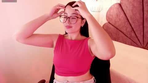 M A R T I N A  online show from December 2025 07:10:01 PM