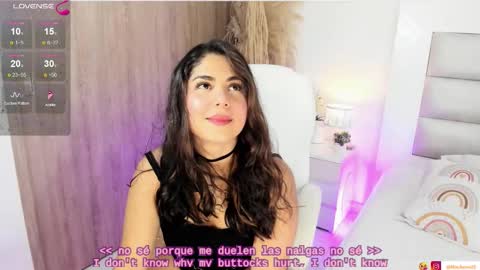 Mia online show from October 2025 02:59:02 AM