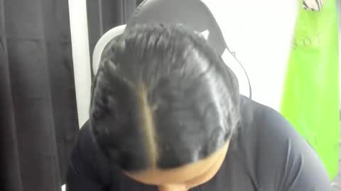 Snapshot of goddess_of_sissys chatting on November 2025 04:45:02 AM goddess_of_sissys online show from November 2025 04:45:02 AM