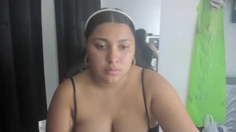 Snapshot of goddess_of_sissys chatting on December 2025 11:36:02 PM goddess_of_sissys online show from December 2025 11:36:02 PM
