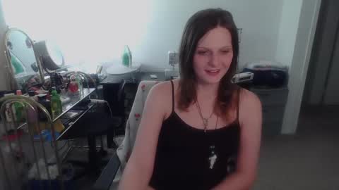 Goddess of Insanity online show from May 2026 02:57:02 PM