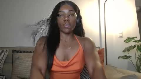 Snapshot of goddessblackk chatting on April 2026 01:47:01 AM Miss Raven Black online show from April 2026 01:47:01 AM