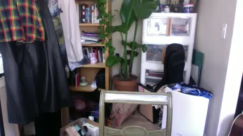 Snapshot of goddessdaisysky chatting on September 2025 05:59:01 PM Goddess Daisy Sky online show from September 2025 05:59:01 PM