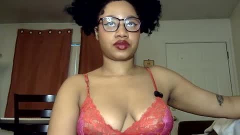 Snapshot of goddessdaisysky chatting on November 2025 11:07:02 PM Goddess Daisy Sky online show from November 2025 11:07:02 PM