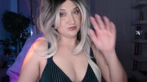 Snapshot of goddessemmy chatting on March 2026 03:23:01 AM Goddess Emmy online show from March 2026 03:23:01 AM