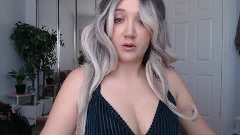 Goddess Emmy online show from May 2026 07:08:01 PM