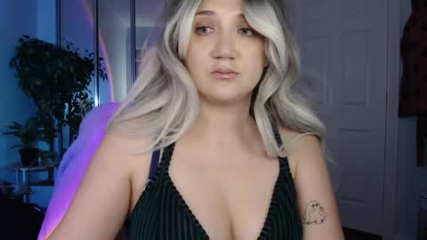 Goddess Emmy online show from May 2026 04:52:02 AM