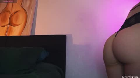Snapshot of goddesseriss chatting on February 2025 06:59:02 AM MesmErisse online show from February 2025 06:59:02 AM