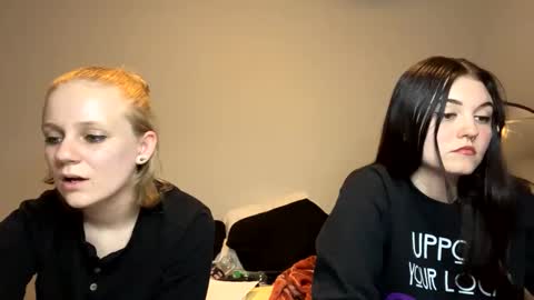 feyaa22 online show from January 2025 02:15:02 AM