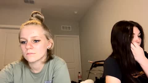 feyaa22 online show from January 2025 12:36:01 AM