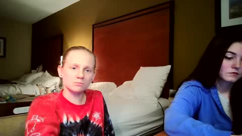 feyaa22 online show from October 2025 04:54:01 AM