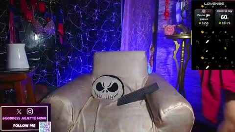 Snapshot of goddessjuliettenoiir chatting on May 2026 10:23:01 AM Goddes Juliette Noiir online show from May 2026 10:23:01 AM