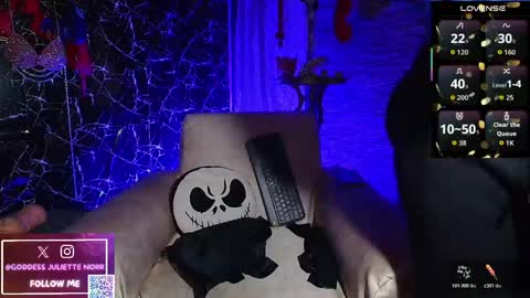 Snapshot of goddessjuliettenoiir chatting on May 2026 10:43:02 AM Goddes Juliette Noiir online show from May 2026 10:43:02 AM