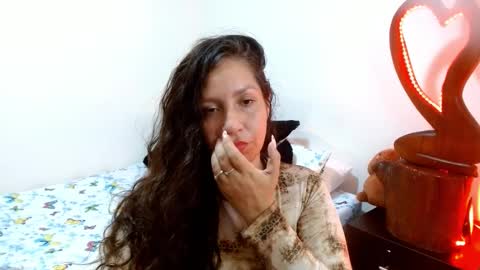  Naih Reyes online show from December 2024 12:50:01 AM