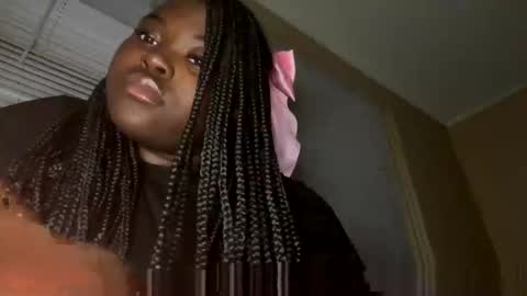 Snapshot of goddessnyia chatting on January 2025 09:40:02 AM goddessnyia online show from January 2025 09:40:02 AM