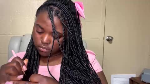 Snapshot of goddessnyia chatting on January 2025 04:57:02 AM goddessnyia online show from January 2025 04:57:02 AM