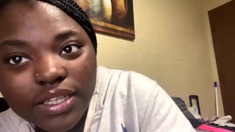 Snapshot of goddessnyia chatting on January 2025 02:33:01 AM goddessnyia online show from January 2025 02:33:01 AM