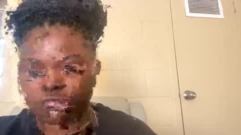 Snapshot of goddessnyia chatting on January 2025 08:43:01 PM goddessnyia online show from January 2025 08:43:01 PM