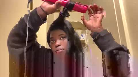 Snapshot of goddessnyia chatting on February 2025 02:16:02 AM goddessnyia online show from February 2025 02:16:02 AM