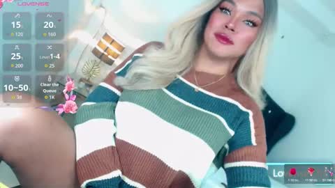 Snapshot of goddesss_hera chatting on November 2025 12:51:01 PM Miss Anna online show from November 2025 12:51:01 PM