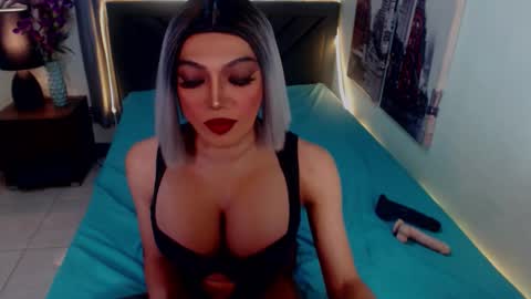 Lucy Pearl online show from February 2026 06:18:02 AM