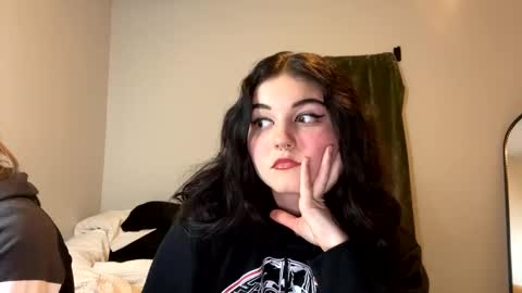 Goddess Raven online show from December 2024 12:19:01 AM