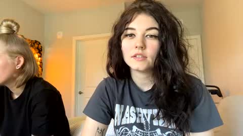 Goddess Raven online show from January 2025 04:20:01 PM