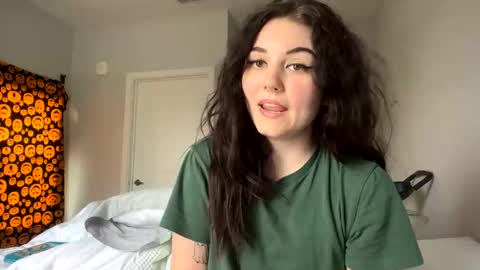 Goddess Raven online show from February 2025 04:11:01 PM