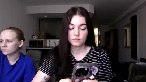 Goddess Raven online show from September 2025 04:44:02 PM