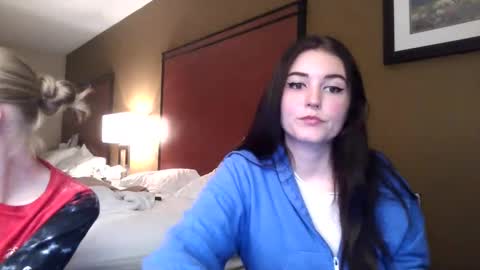 Goddess Raven online show from October 2025 04:43:02 AM