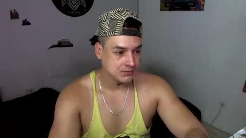 Snapshot of godkenai chatting on October 2025 09:43:02 PM MASTER GODKENAI online show from October 2025 09:43:02 PM