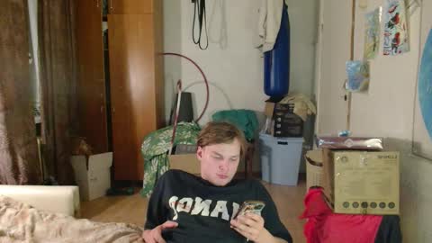 Daniel online show from November 2025 09:57:01 PM