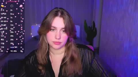 Lilya online show from October 2025 06:16:02 PM