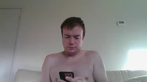 Snapshot of gogo12104 chatting on December 2025 10:22:02 AM jme online show from December 2025 10:22:02 AM