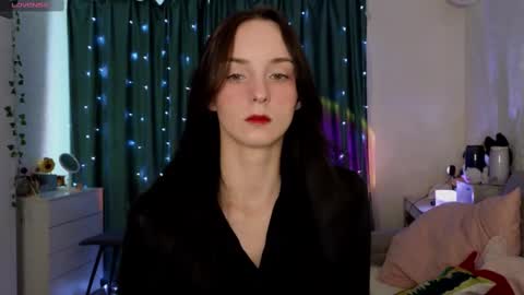 Snapshot of golden_bag chatting on March 2025 12:44:02 PM Jess online show from March 2025 12:44:02 PM