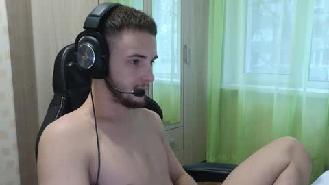 Golden boyyy21 online show from November 2025 07:09:01 AM