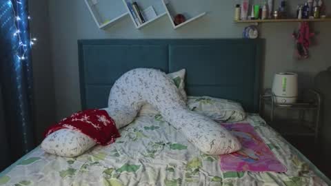 Golden boyyy21 online show from February 2026 12:14:02 AM