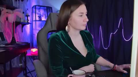 Snapshot of golden_dragones chatting on May 2026 09:28:02 AM Gloria online show from May 2026 09:28:02 AM