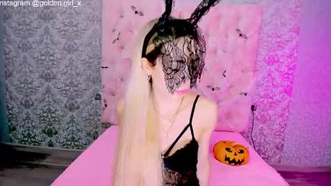 golden girl   online show from October 2025 01:53:02 AM